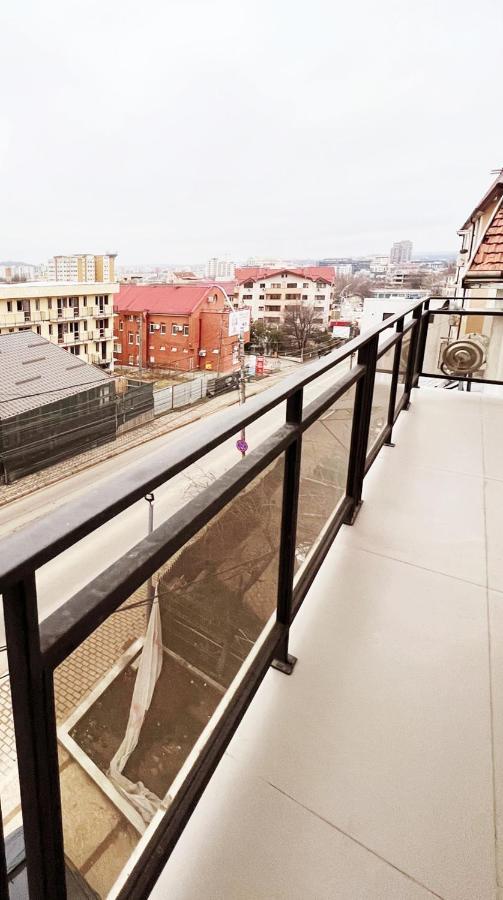 יאשי Cubrio Apartments מראה חיצוני תמונה