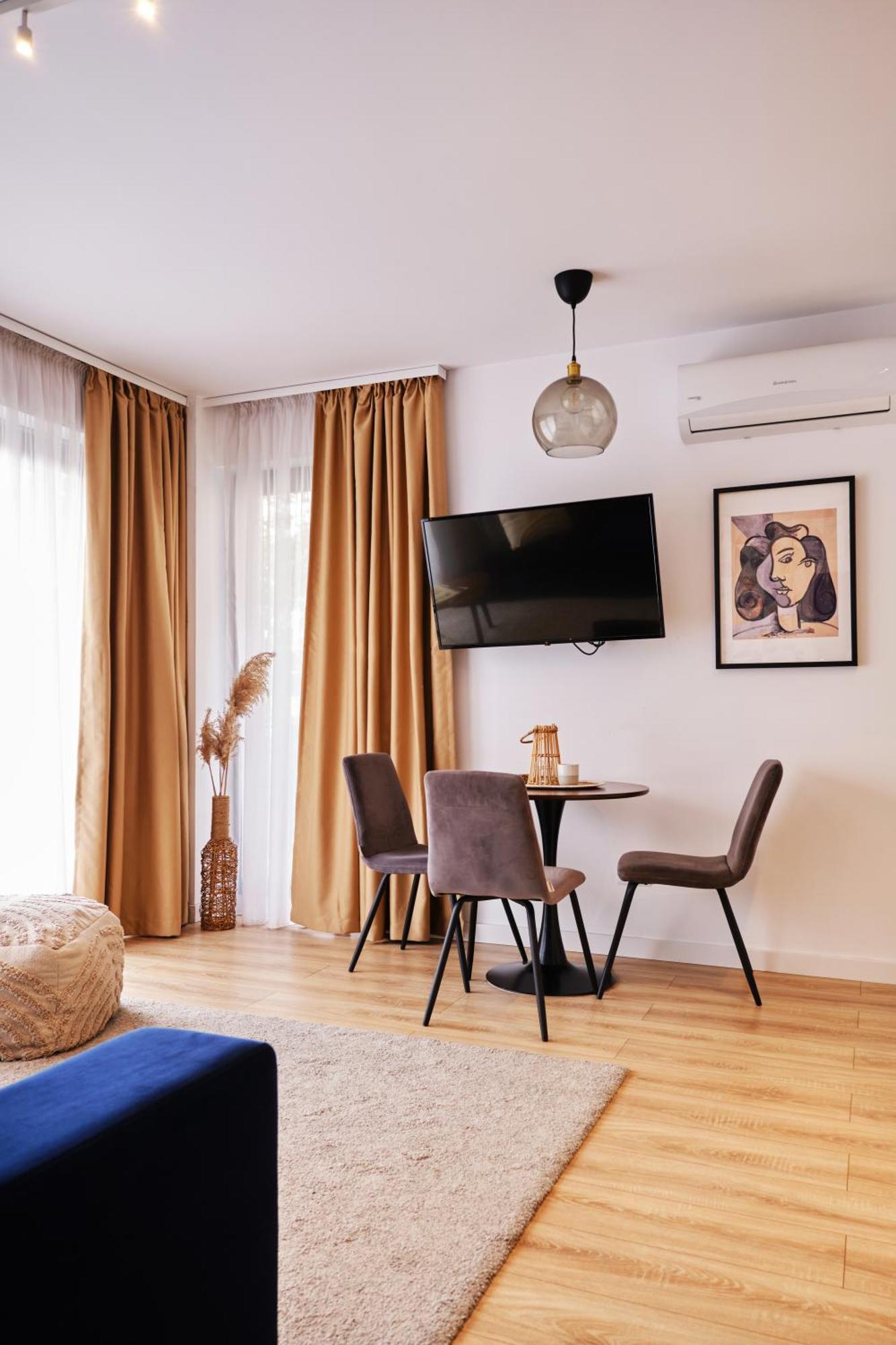 יאשי Cubrio Apartments מראה חיצוני תמונה