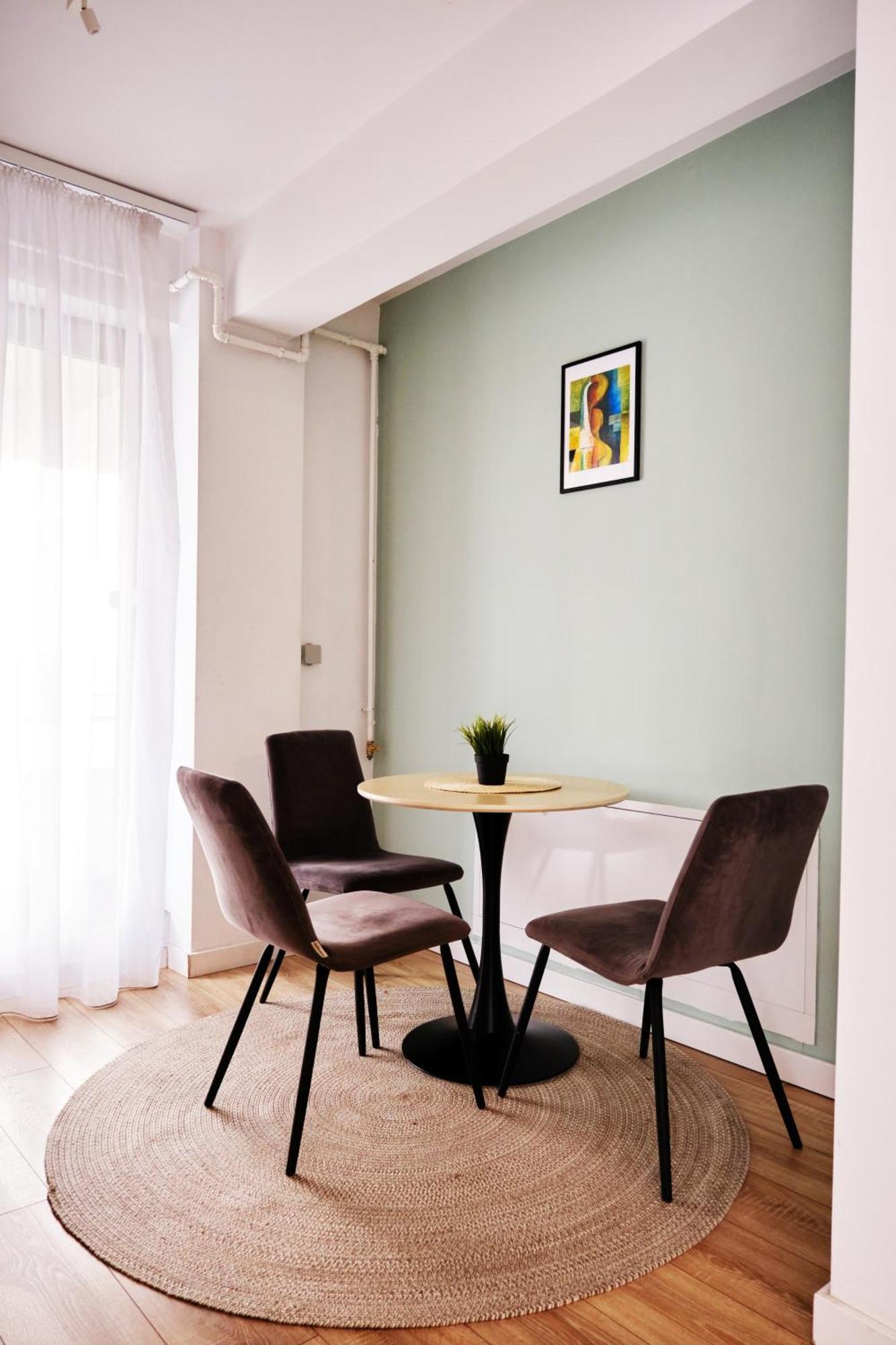 יאשי Cubrio Apartments מראה חיצוני תמונה